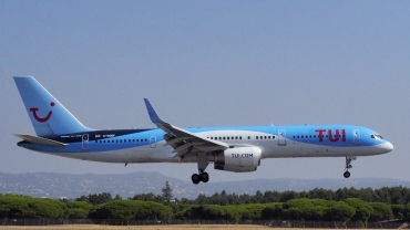 G-OOBF (33101) 2004 Boeing 757-28A WL