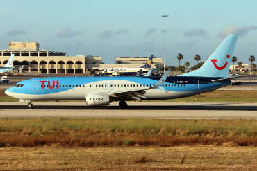 G-TAWD (37265) 2012 Boeing 737-8K5(WL)