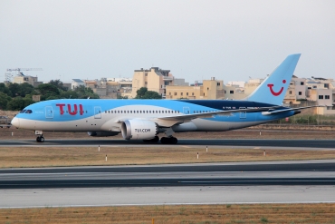G-TUIE (37227) 2014 Boeing 787-8 Dreamliner
