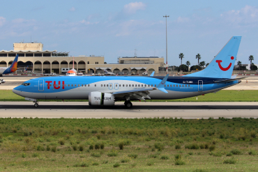 G-TUMH (44602) 2019 Boeing 737-8 MAX