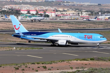 G-OBYG (29137) 1998 Boeing 767-304(ER)(WL)