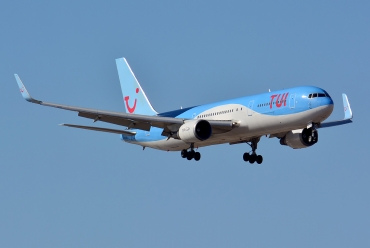 G-OBYG (29137) 1998 Boeing 767-304(ER)(WL)