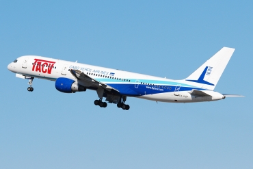 D4-CBP (30045) 2001 Boeing 757-2Q8