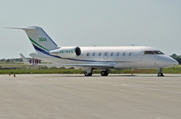 A6-MVD (5884) 2012 Bombardier Challenger 605