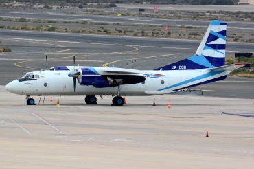 UR-CQD (10101) 1980 Antonov An-26B