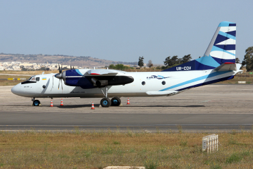 UR-CQV (37313306) 1983 Antonov An-26B