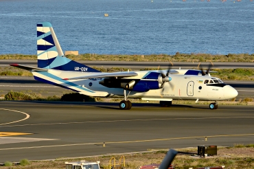 UR-CQV (37313306) Antonov An-26B