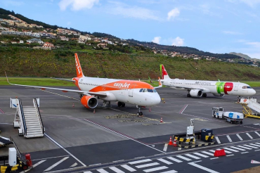 OE-IJQ (5757) 2013 Airbus A320-214(WL)