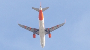 OE-IVU (7637) 2017 Airbus A320-214