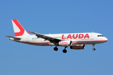OE-IHD (3270) 2007 Airbus A320-232