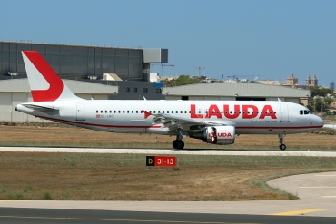 OE-LMC (3063) 2007 Airbus A320-214