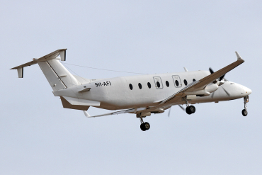 9H-AFI (UE-31) 1992 Beechcraft 1900D