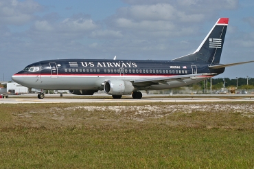 N529AU (24411) 1989 Boeing 737-3B7