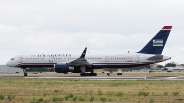 N200UU (27809) 1995 Boeing 757-2B7(WL)