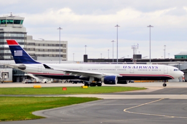 N276AY (375) 2000 Airbus A330-323