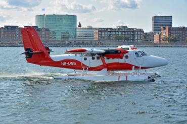 HB-LWB (565) 1978 DeHavilland DHC-6-300