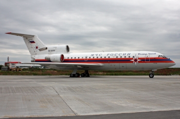 RA-42441 (4520421402018) 1994 Yakovlev Yak-42D