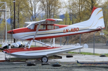 LN-ABO (185-0439) Cessna 185A Skywagon