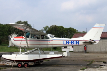 LN-BIN (F172-0034) Reims F172E Skyhawk
