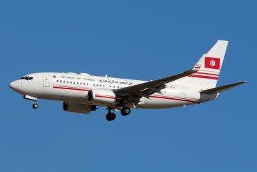 TS-IOO (29149) 1999 Boeing 737-7H3(WL) BBJ