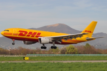 EI-OZB (184) 1982 Airbus A300B4-103(F)