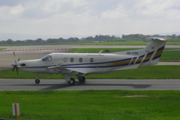 HB-FOX (334) 2000 Pilatus PC-12 45