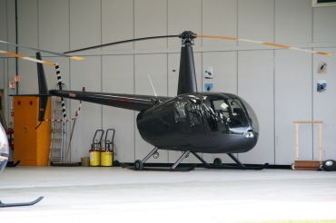 G-HFLY · Robinson R44 Raven II · (ESH / EGKA)