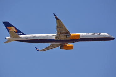 TF-ISL · Boeing 757-223(WL) · (CPH / EKCH)