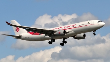 7T-VJW (647) 2005 Airbus A330-203
