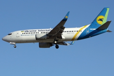 UR-GAN (28569) 1998 Boeing 737-36N