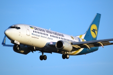 UR-GAN (28569) 1998 Boeing 737-36N