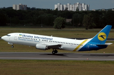 UR-GAM, (cn 25190), Boeing 737-4Y0