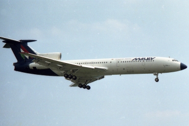 HA-LCV (82A544) 1982 Tupolev Tu-154B-2