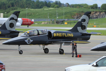 ES-YLX (432905) Aero L-39 Albatros