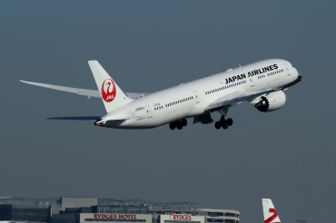 JA865J (38138) 2016 Boeing 787-9 Dreamliner