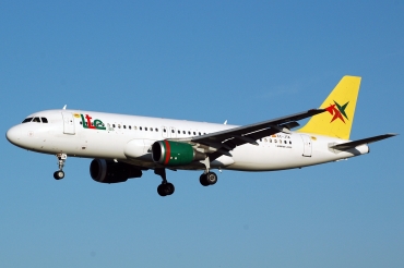 EC-JTA (438) 1993 Airbus A320-212