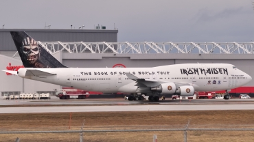 TF-AAK, (cn 32868), Boeing 747-428