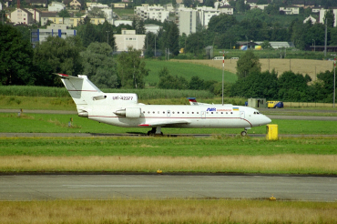 UR-42377 · Yakovlev Yak-42D · (ZRH / LSZH)