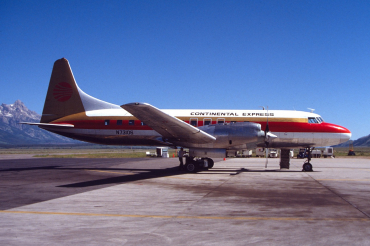 N73106 (7) 1952 Convair CV-580
