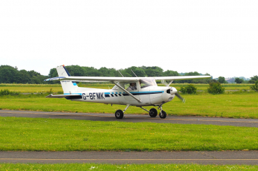 G-BFMK (0344) 1978 Reims-Cessna FA152