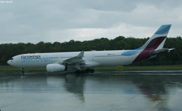 D-AIKH (648) 2005 Airbus A330-343