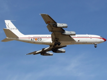 T.17-3 (21367) 1977 Boeing 707-368C KC