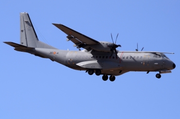 T.21-03 / 35-41 2002 CASA C-295M