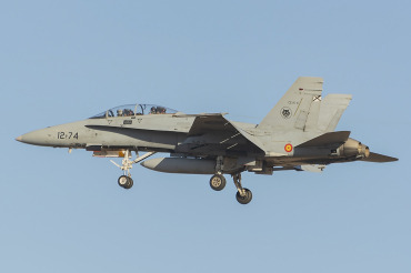 CE.15-11 / 12-74 McDonnell Douglas EF-18B Hornet