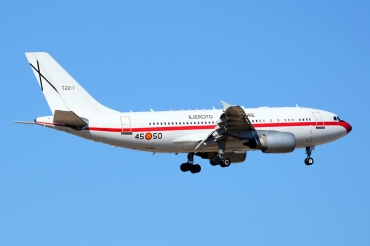 T.22-1 / 45-50 · Airbus A310-304 · (LPA / GCLP)