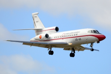 T.18-1 (38) 1987 Dassault Falcon 900B