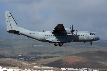 T.21-01 · CASA C-295M · (LPA / GCLP)