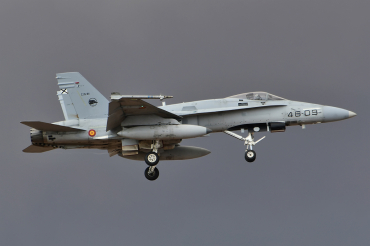 C.15-81 / 46-09 McDonnell Douglas EF-18A Hornet
