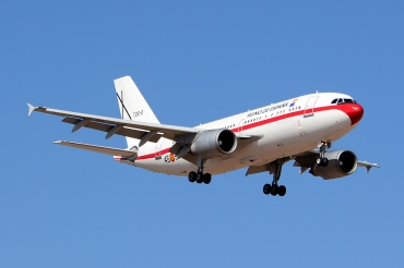 T.22-2 (551) 1990 Airbus A310-304