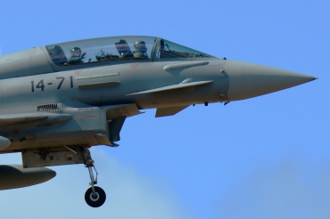 CE.16-12 / 14-71 (ST011) Eurofighter EF-2000 Typhoon T
